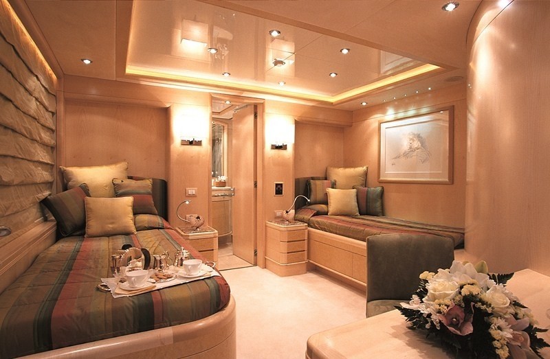 [45m-Yacht-MORE]-5804-177.jpg