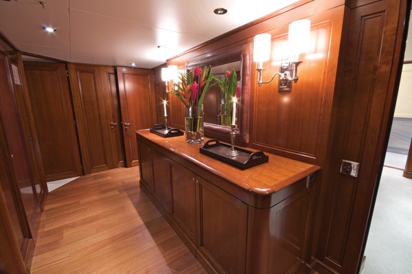 [45m-Yacht-YOU-AMPAMP-ME]-5982-126.jpg