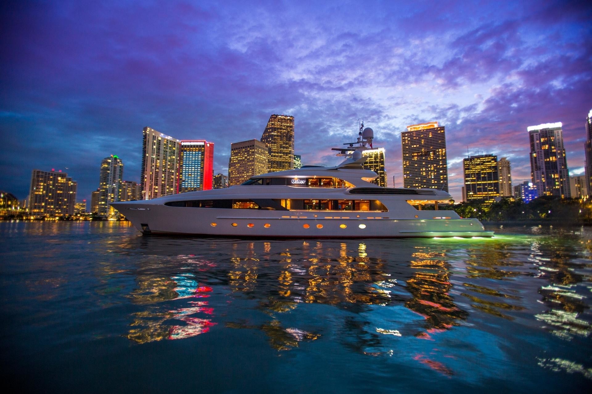 [46m-Yacht-USHER]-5874-109.jpg