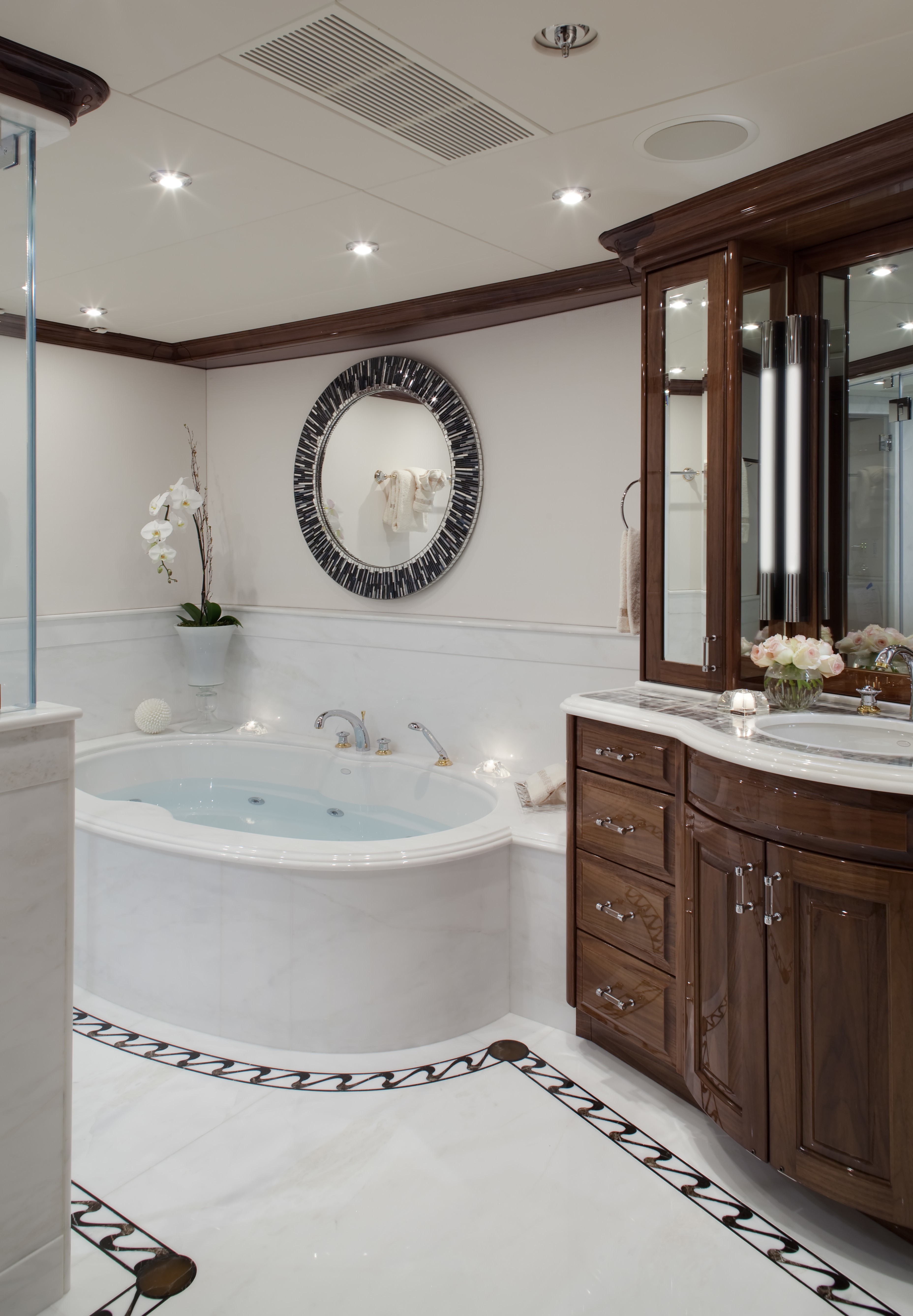 [49m-Yacht-REMEMBER-WHEN]-5643-146.jpg