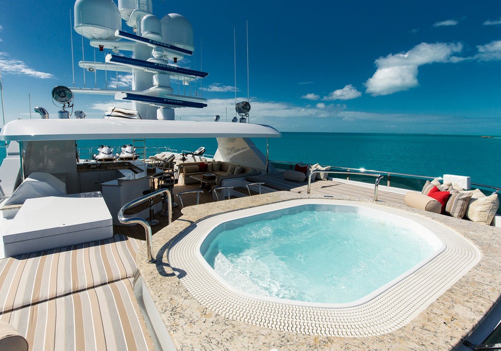[49m-Yacht-REMEMBER-WHEN]-5643-168.jpg