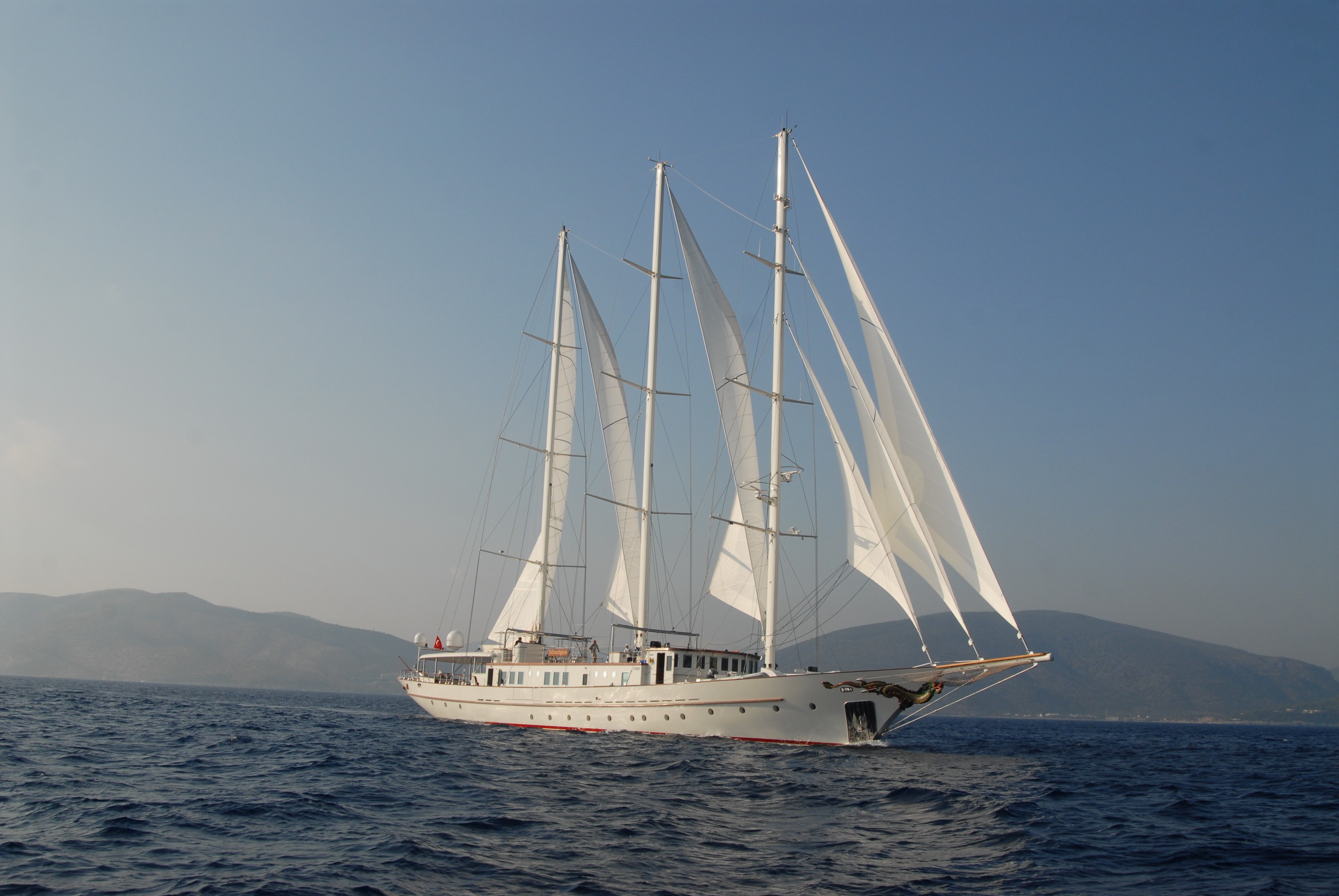 [57m-Yacht-MONTIGNE]-5653-17.jpg