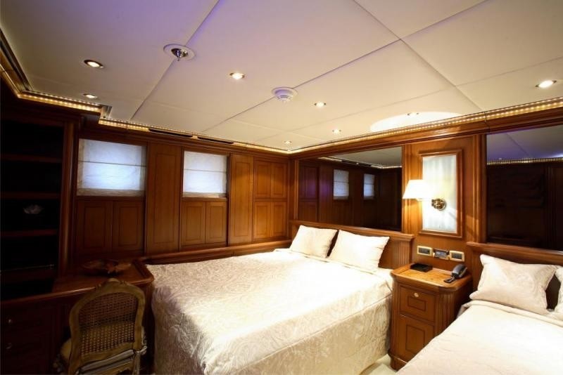 [57m-Yacht-MONTIGNE]-5653-97.jpg