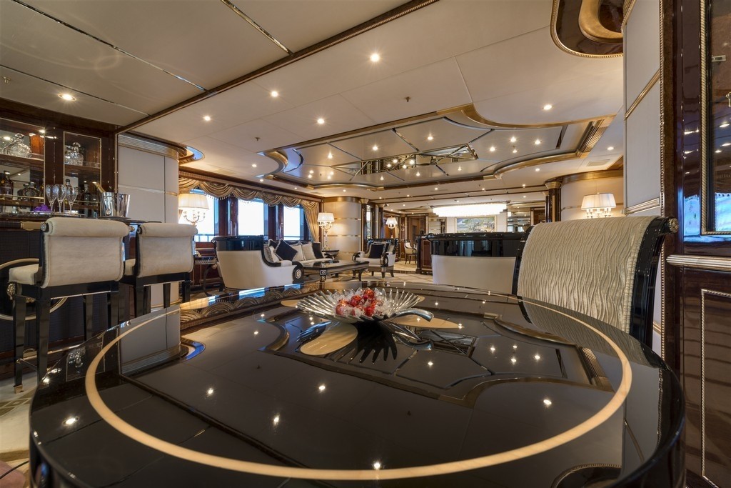 [62m-Yacht-MINE-GAMES]-5644-220.jpg