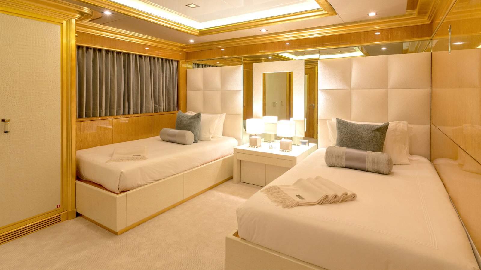 [BENETTI--SUPERYACHT-LADY-LARA]-5878-10.jpg