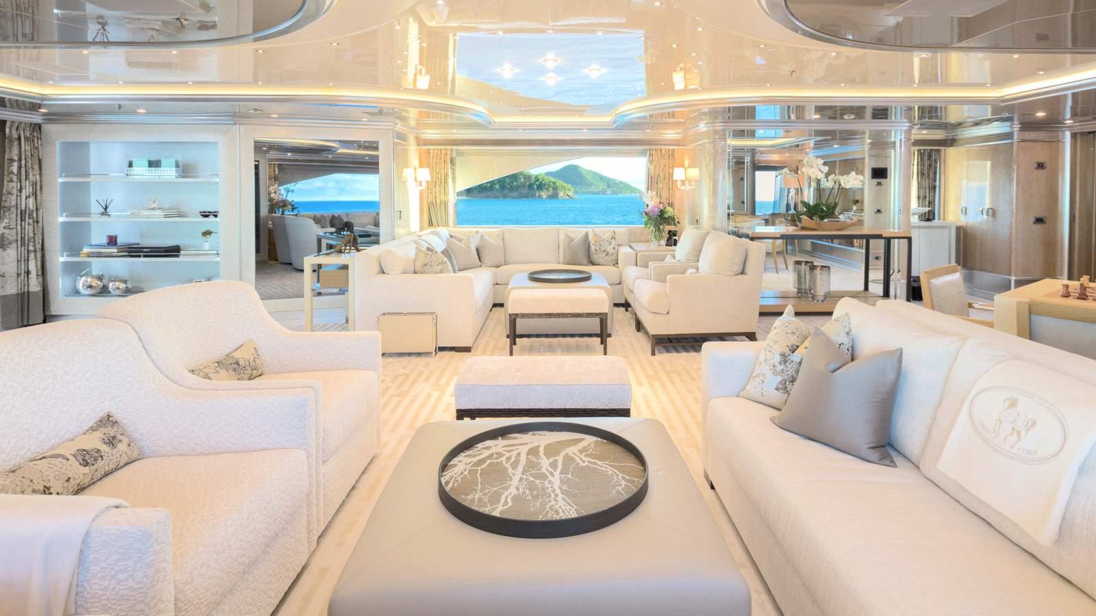 [BENETTI--SUPERYACHT-LADY-LARA]-5878-7.jpg