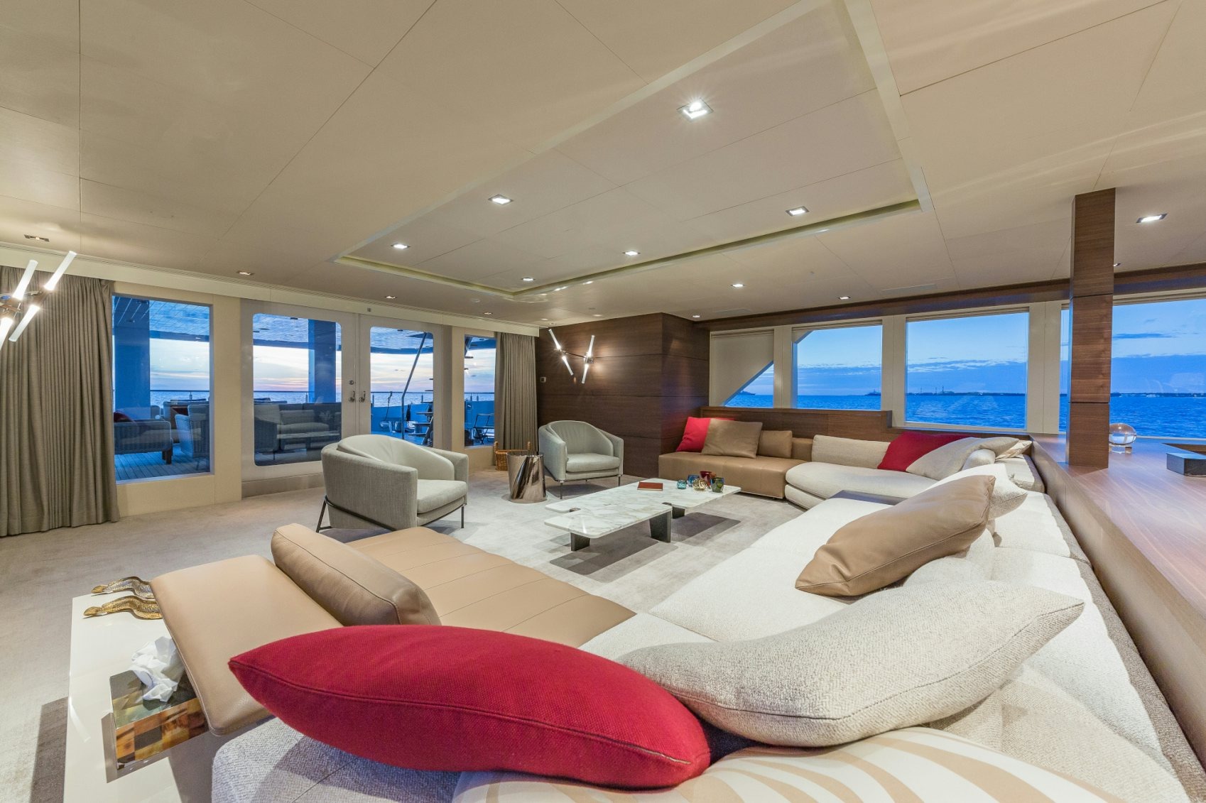 [MOTOR-YACHT-AUSTRALIS-BY-OCEANFAST-EX-OCEANA]-5851-38.jpg