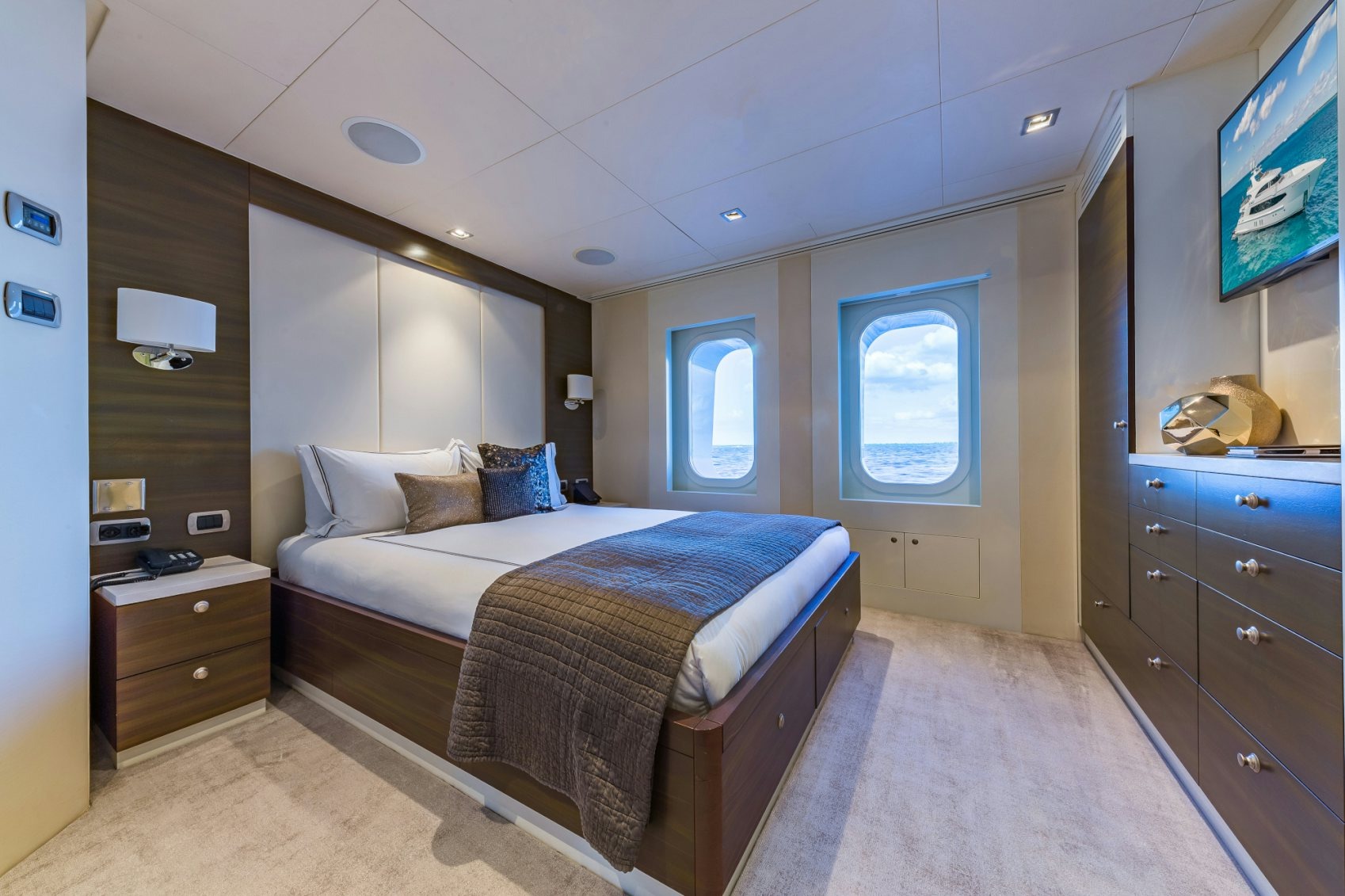 [MOTOR-YACHT-AUSTRALIS-BY-OCEANFAST-EX-OCEANA]-5851-44.jpg