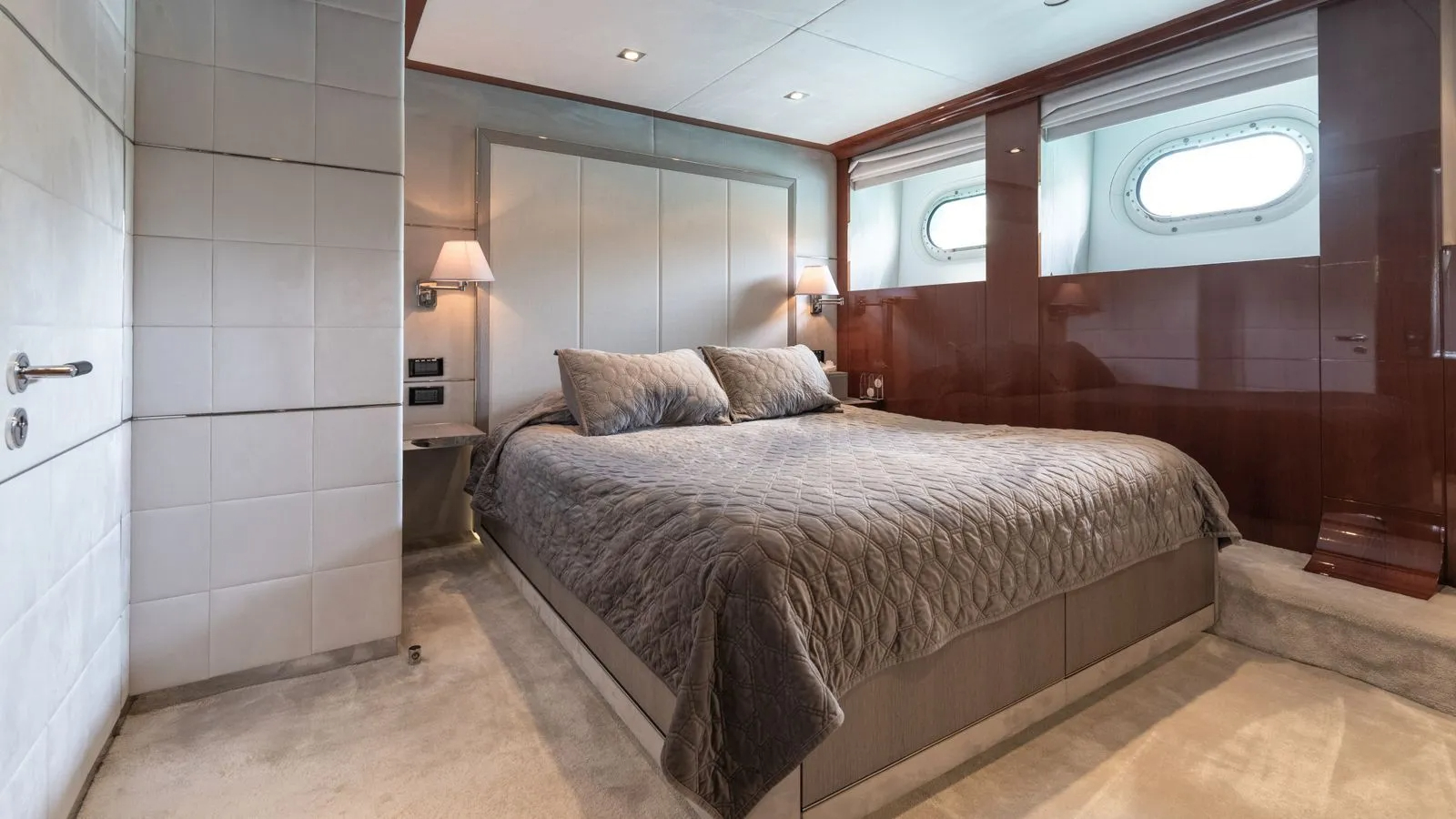 [MOTOR-YACHT-BLISS]-5663-15.jpg