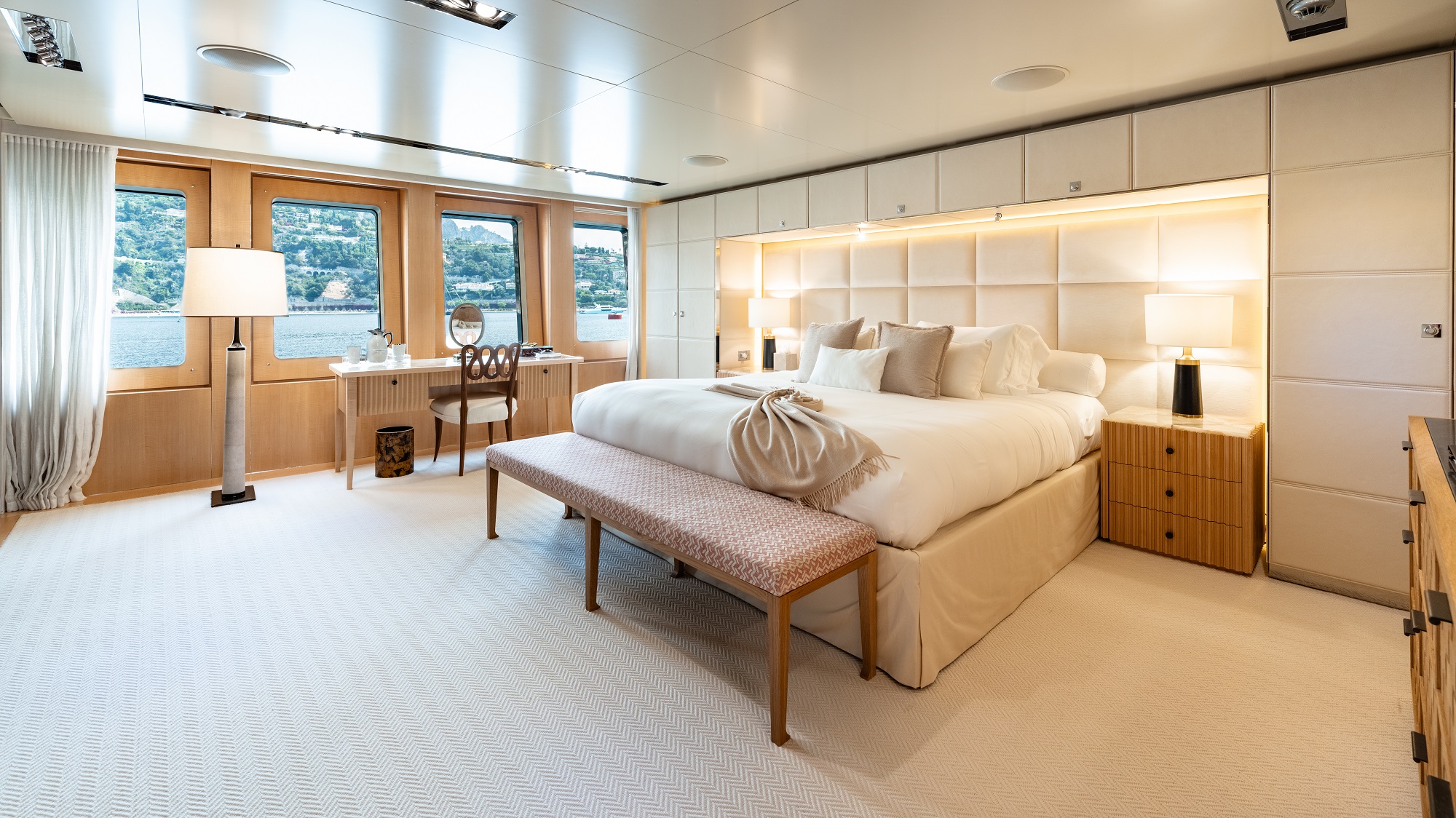 [MOTOR-YACHT-ICON]-5956-32.jpg
