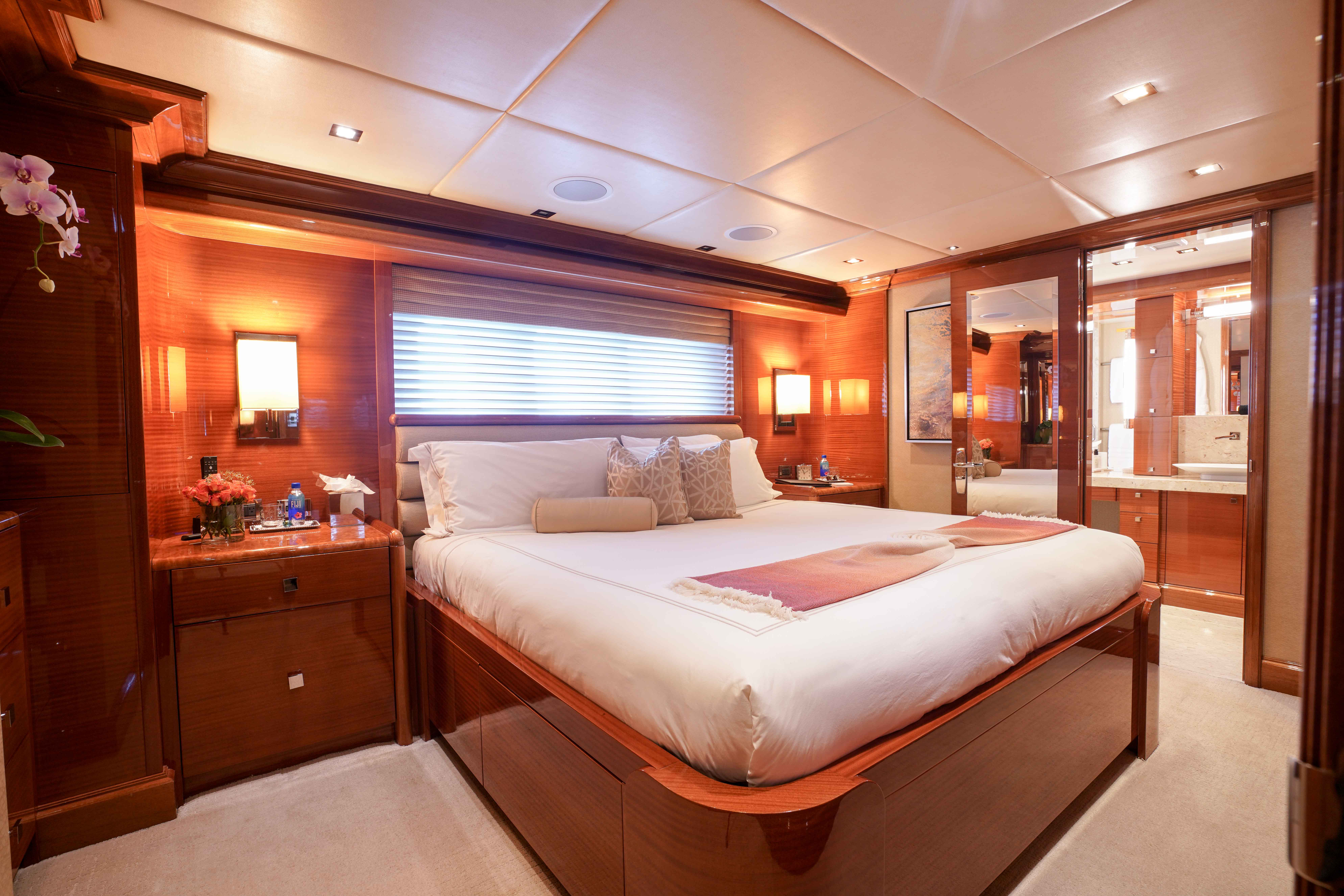 [SUPER-YACHT-IMAGINE]-5951-25.jpg