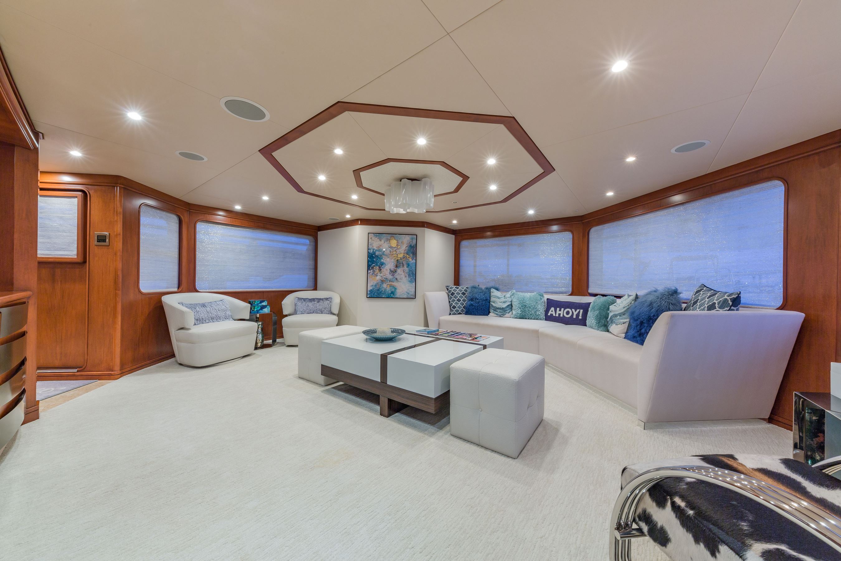 145'Heesen_AtLast_-121.jpg