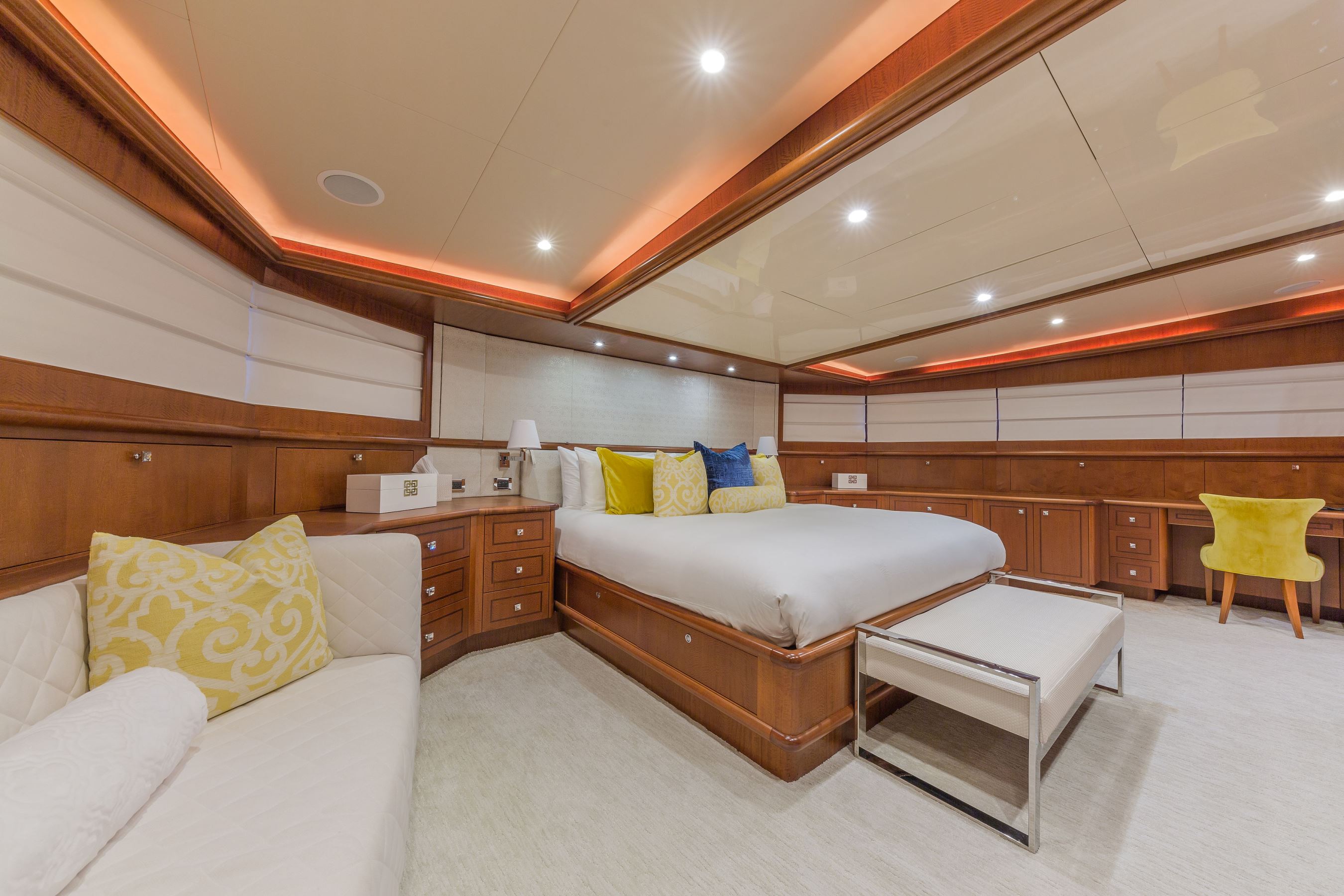 145'Heesen_AtLast_-128.jpg