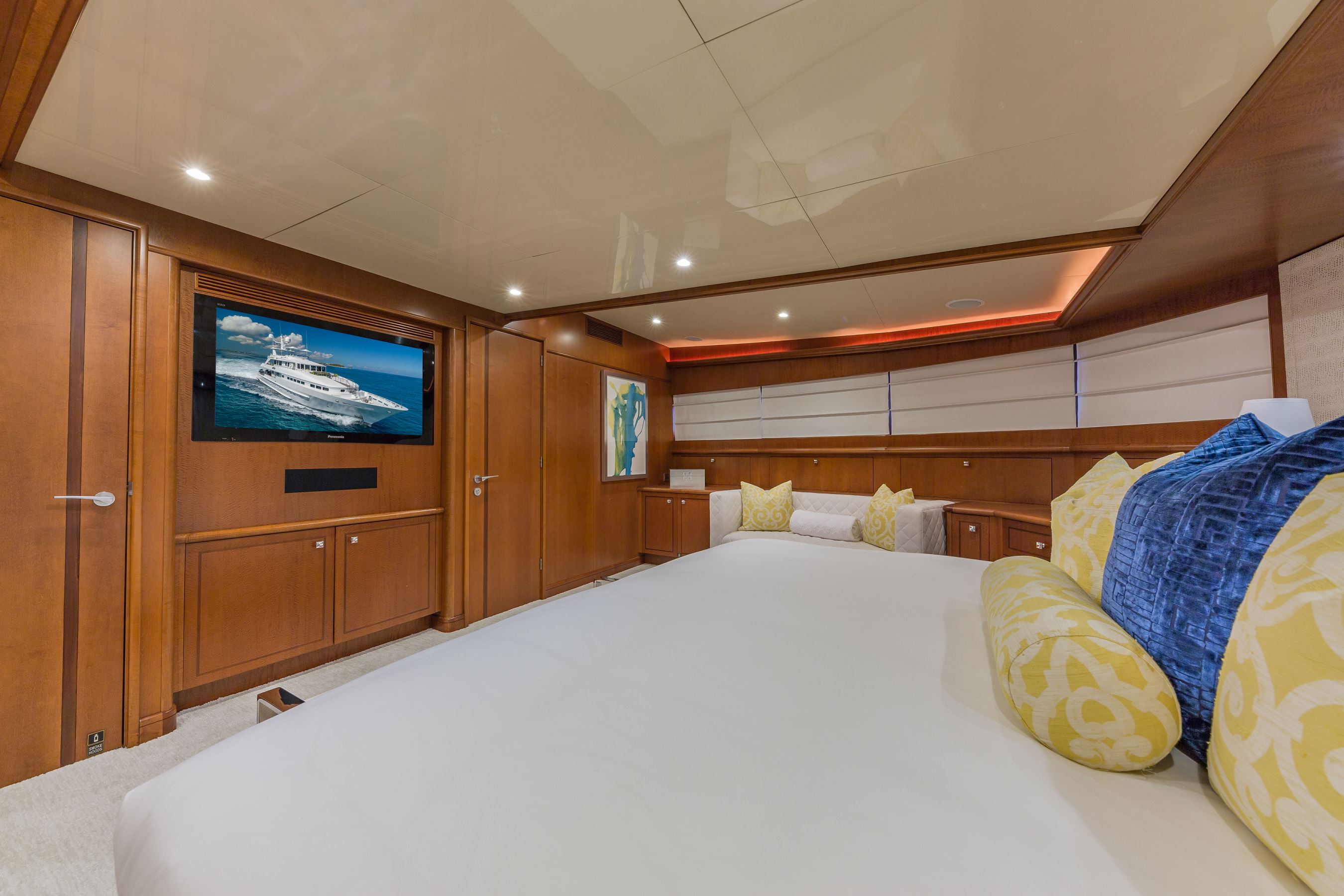 145'Heesen_AtLast_-130.jpg
