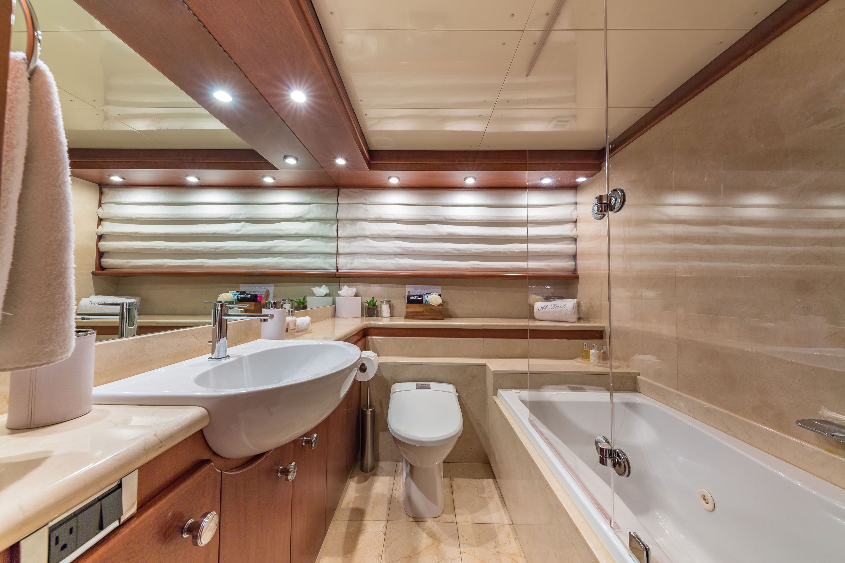 145'Heesen_AtLast_-163.jpg