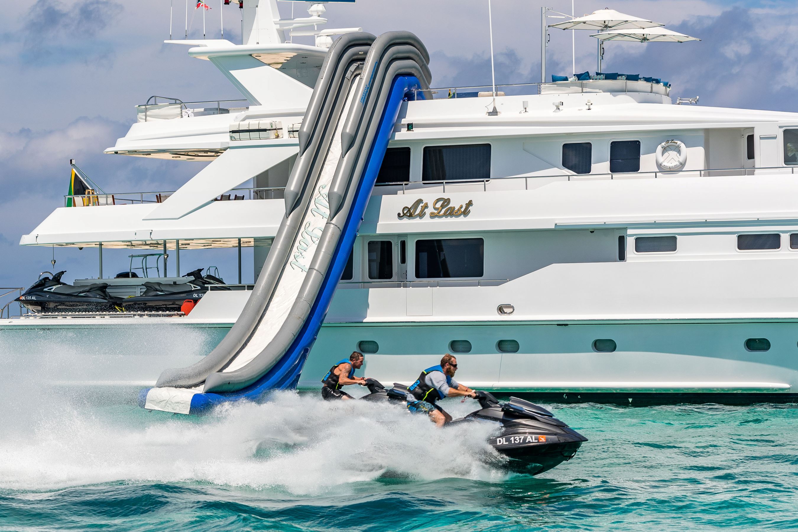 145'Heesen_AtLast_-47.jpg