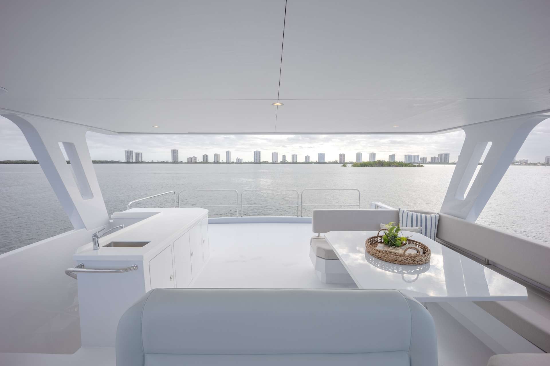 202 Sun deck.jpg
