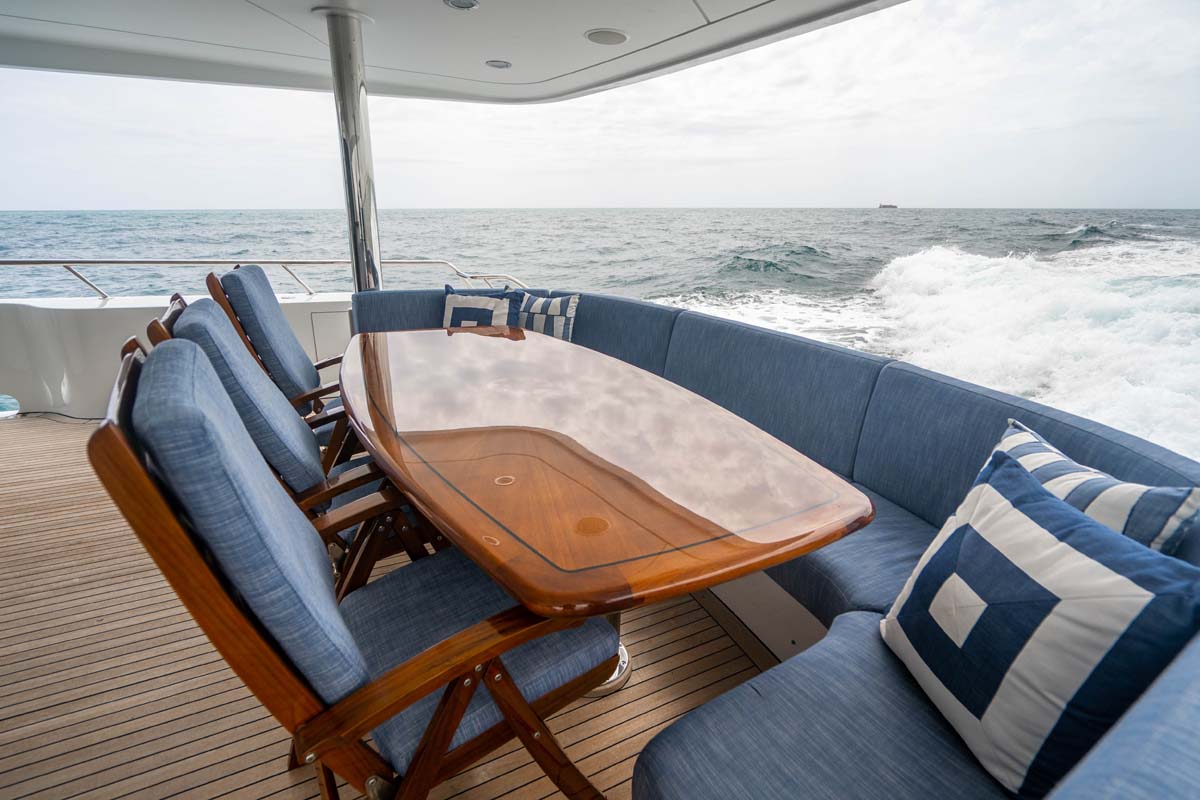 205 Dining on Main deck.jpg