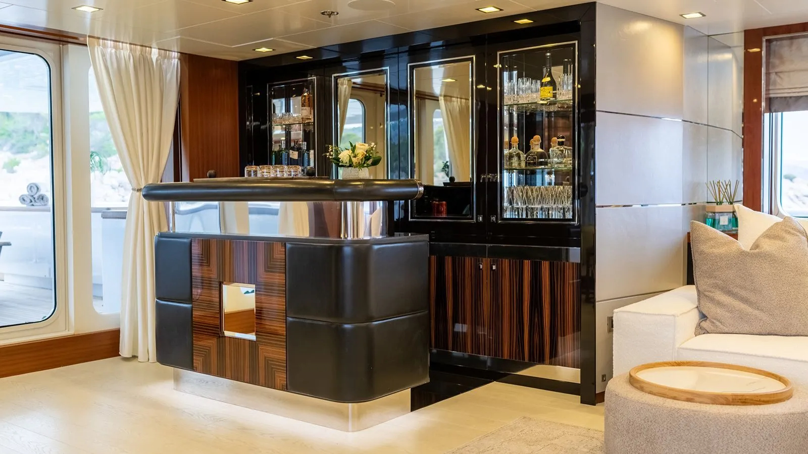 303 Main deck bar.jpg