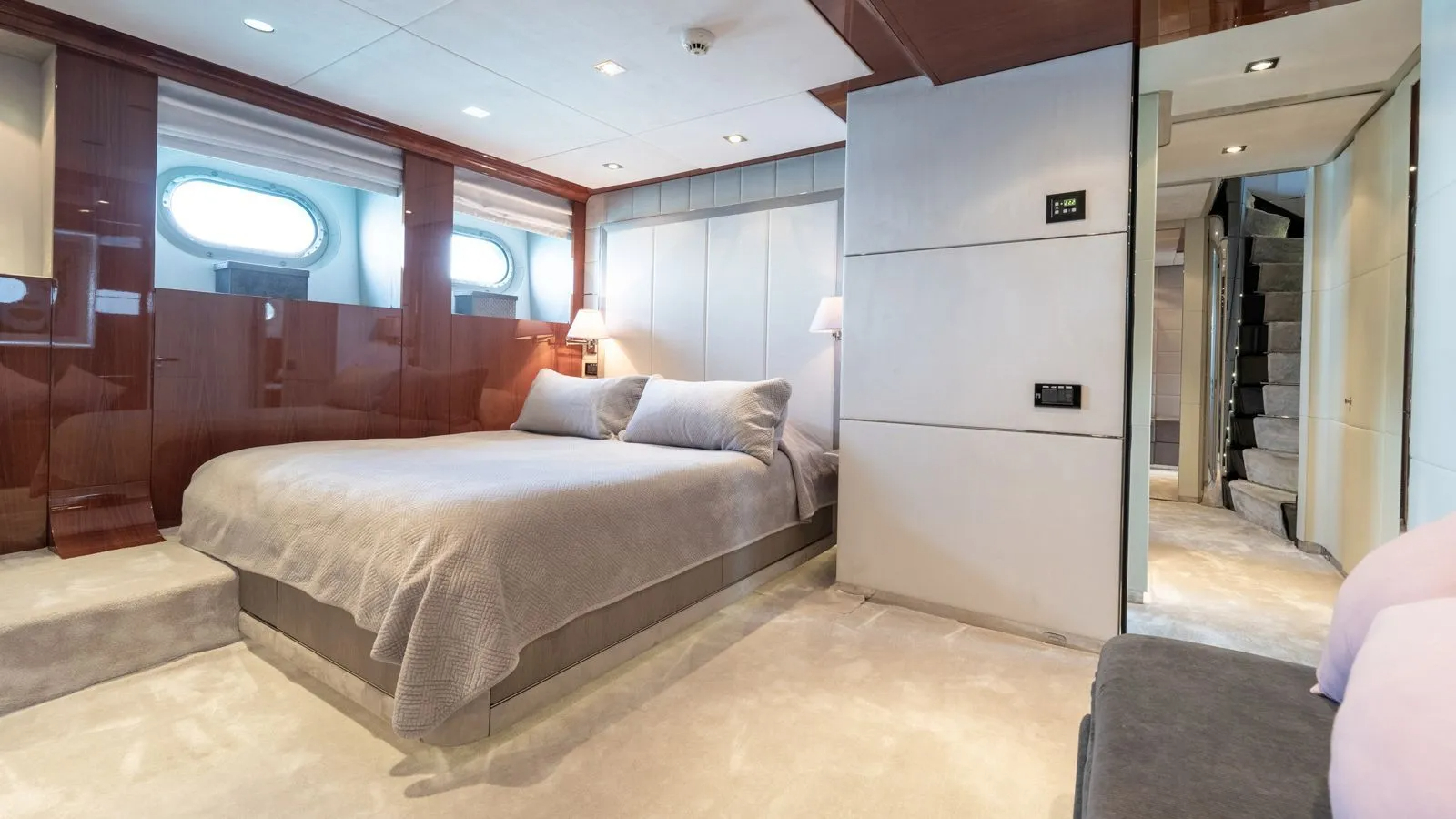 404 Guest suite.jpg