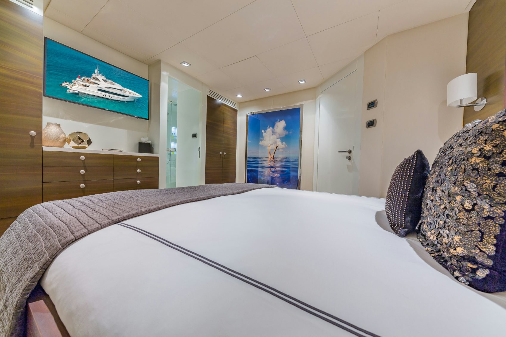 409 Guest suite.jpg