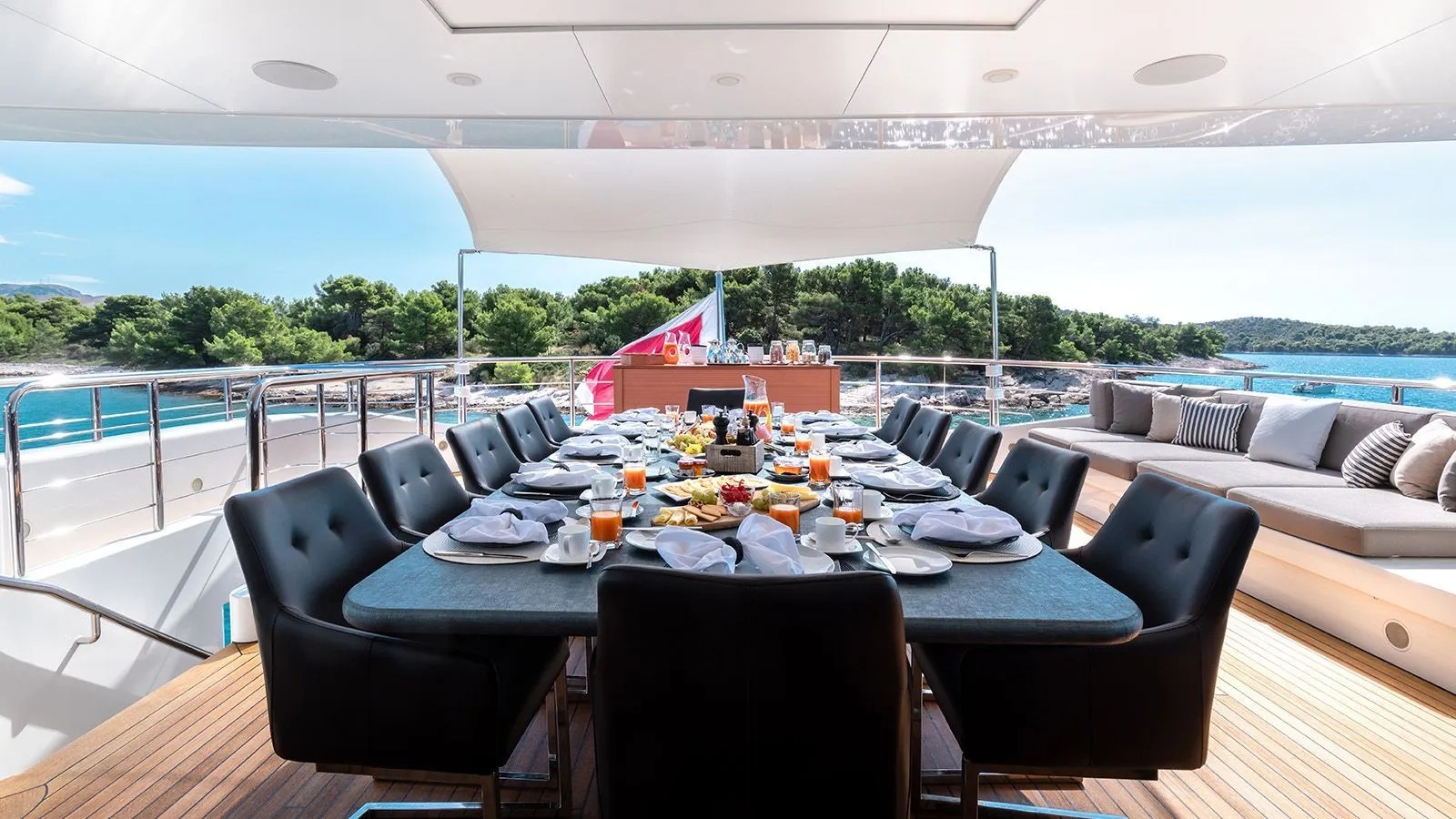 AFRICA I Exterior - Aft deck.jpg