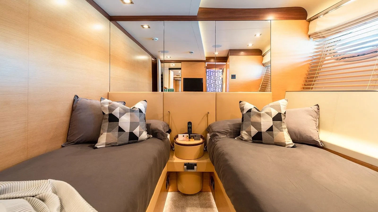 AFRICA I Interior - Twin cabin 1.jpg
