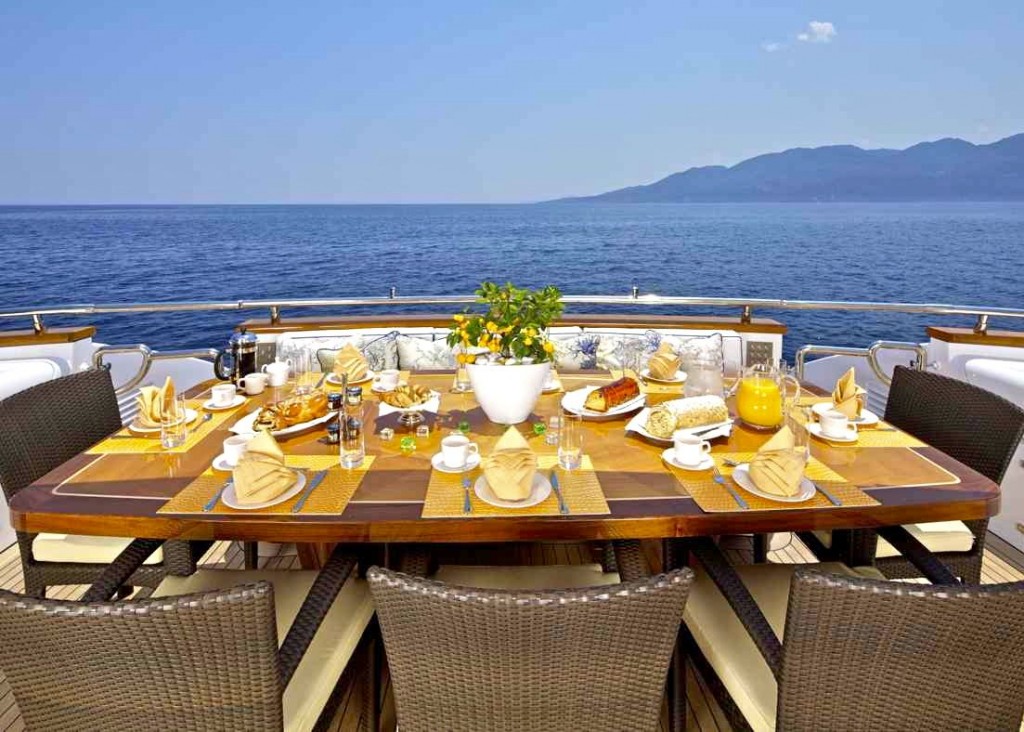 Alfresco dining  00001.jpg