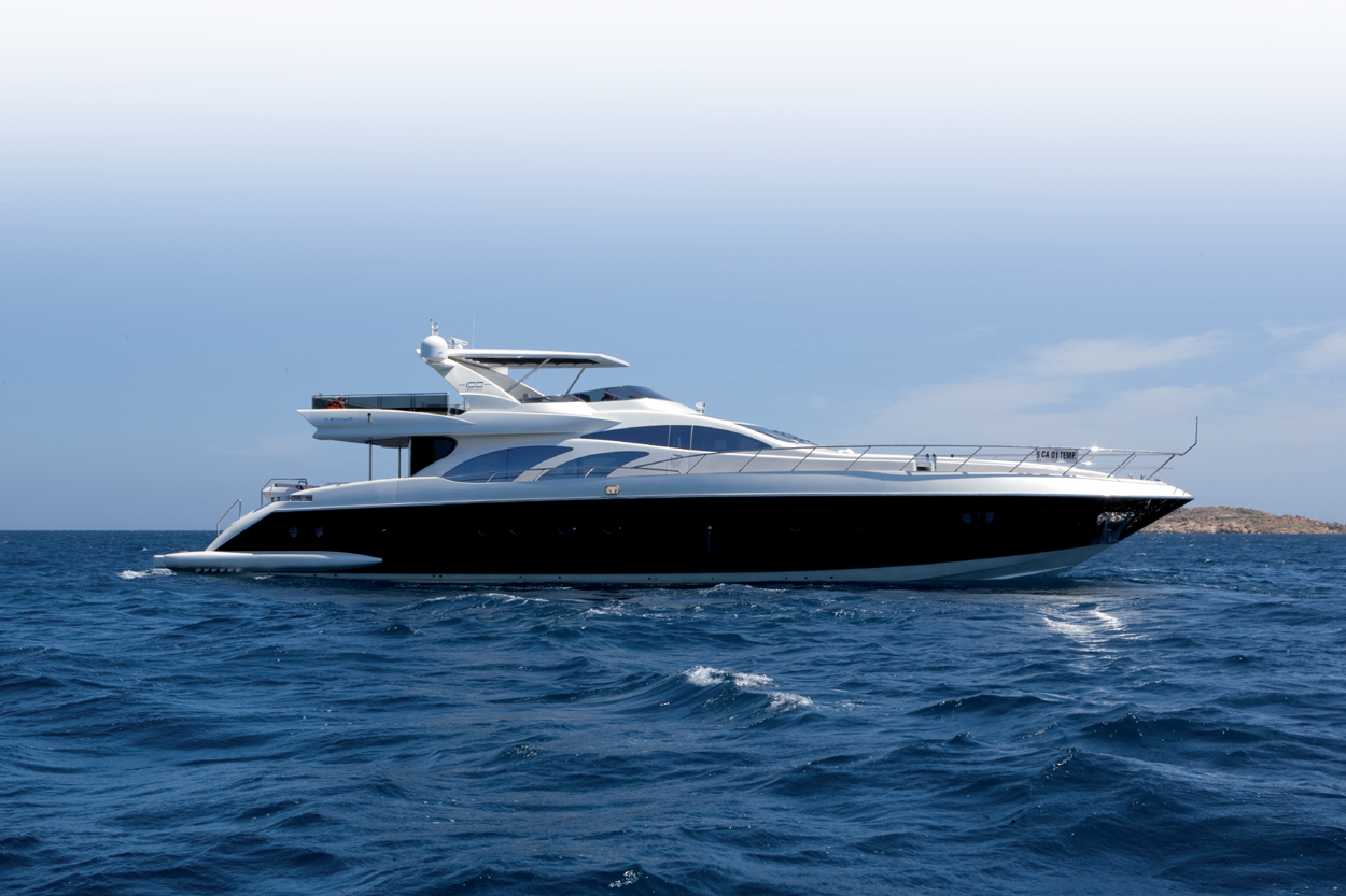 Azimut 100 Leonardo superyacht.jpg