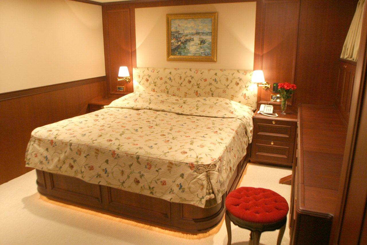Double Cabin(4).jpg