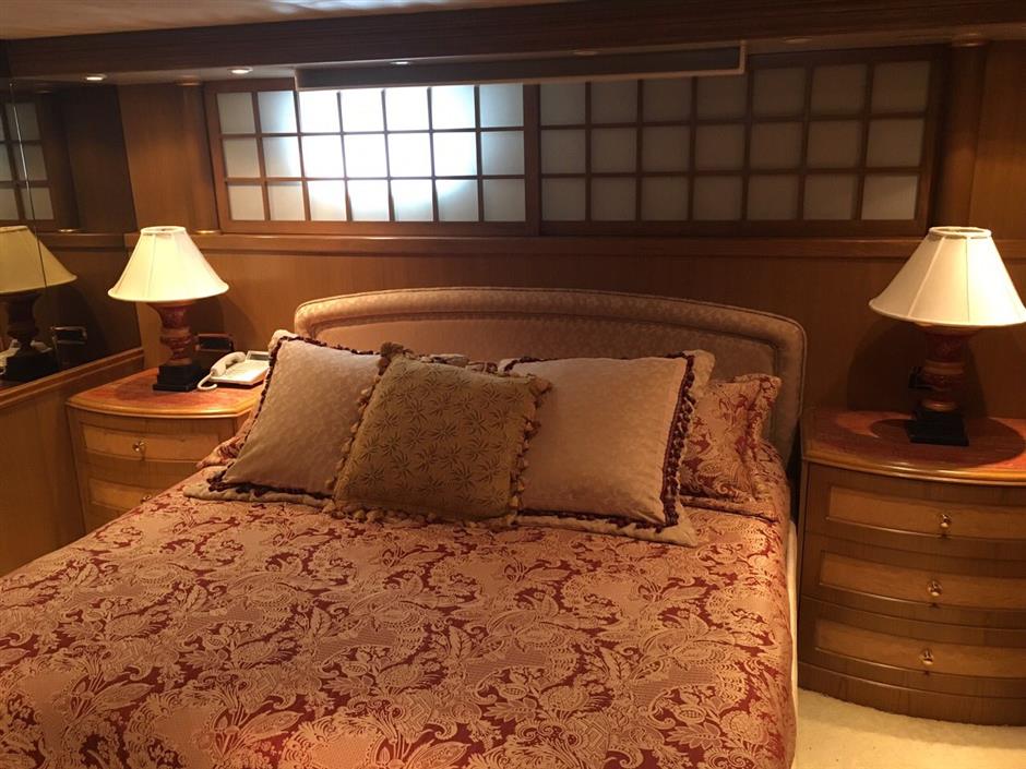 Double guest cabin 00004.jpg