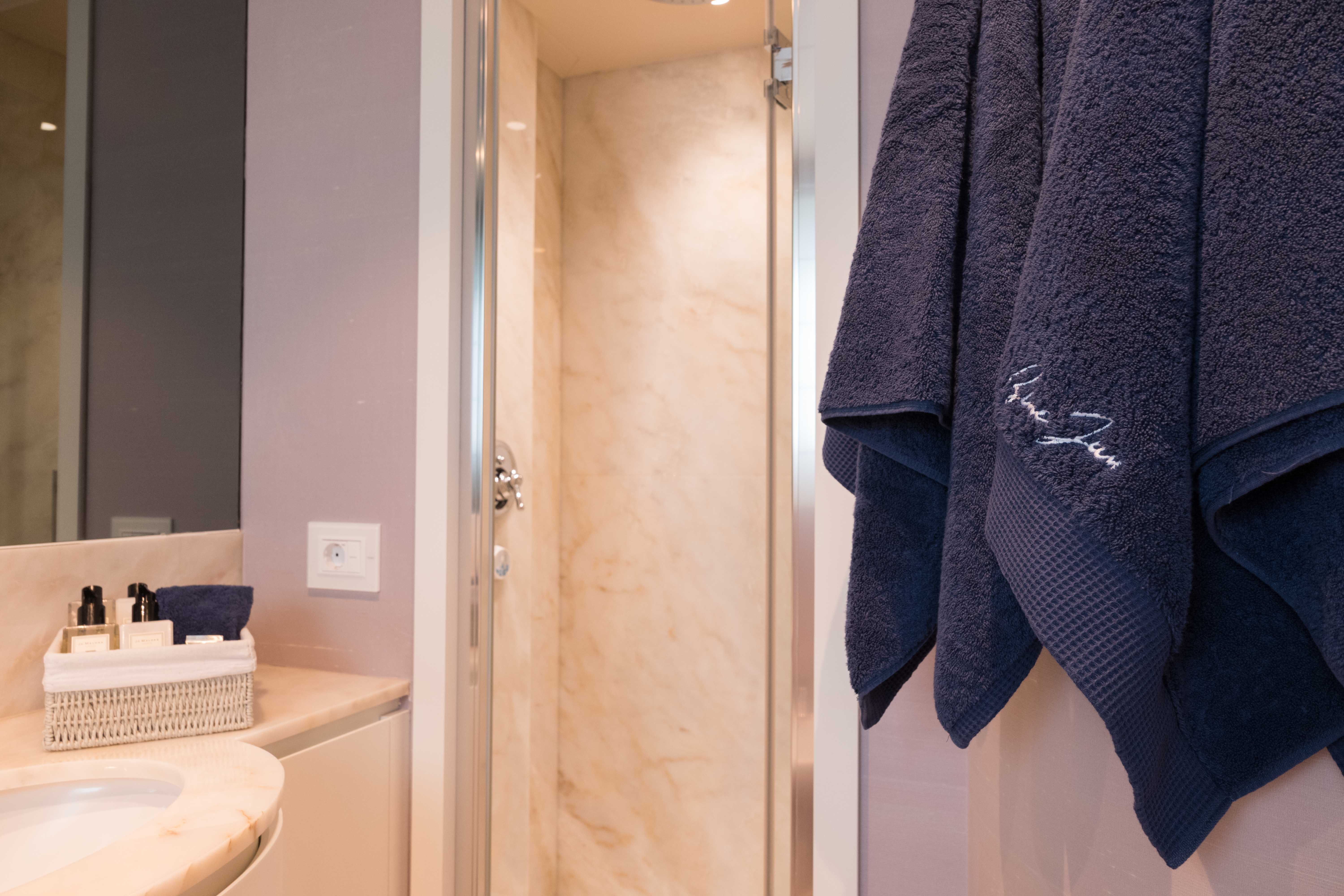 Ensuite with shower.jpg