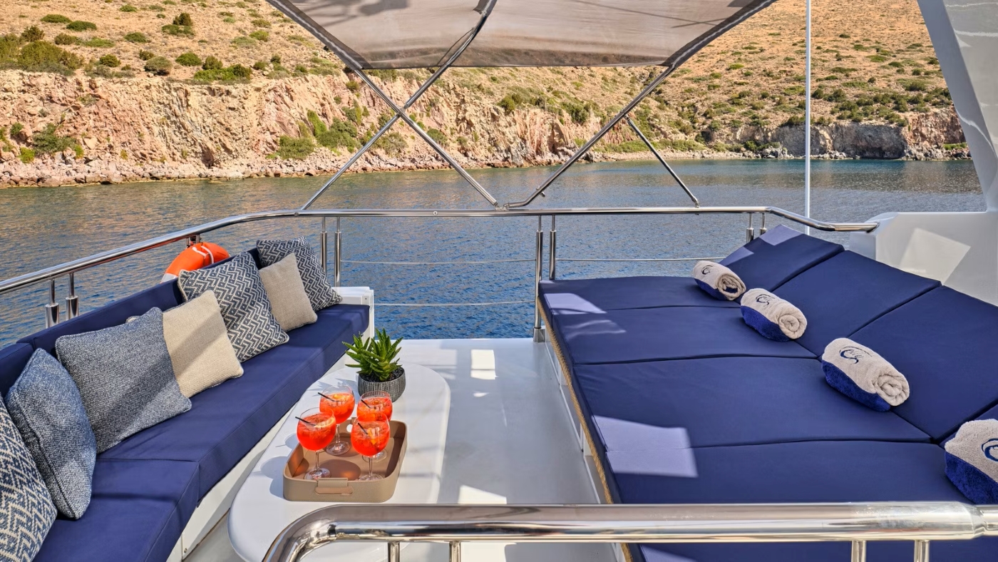 Exterior Relaxation Area 03.jpg
