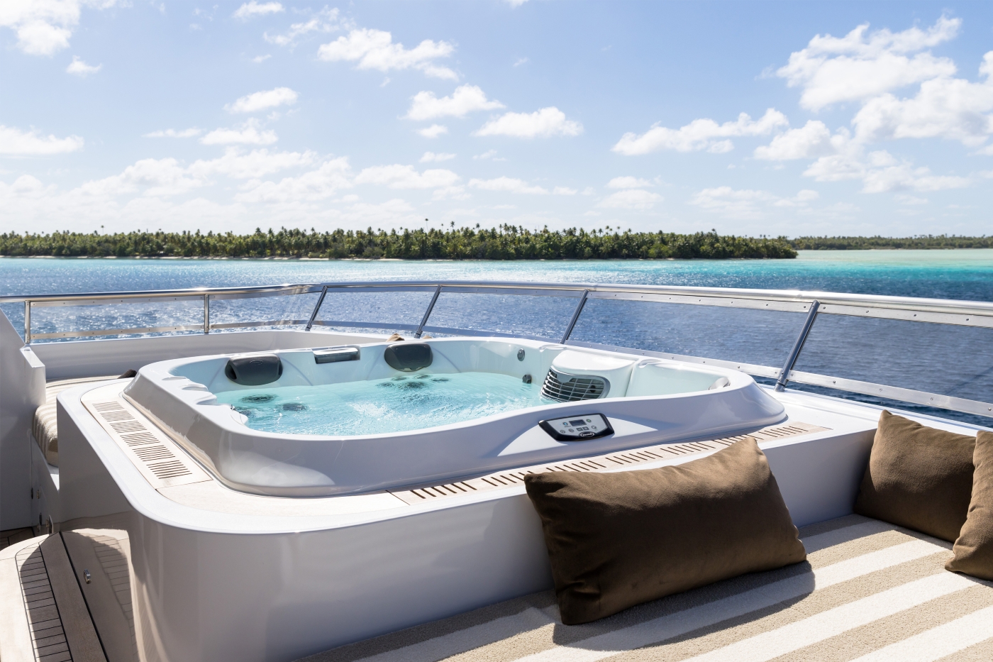 Exterior Sunbathing Area.jpg