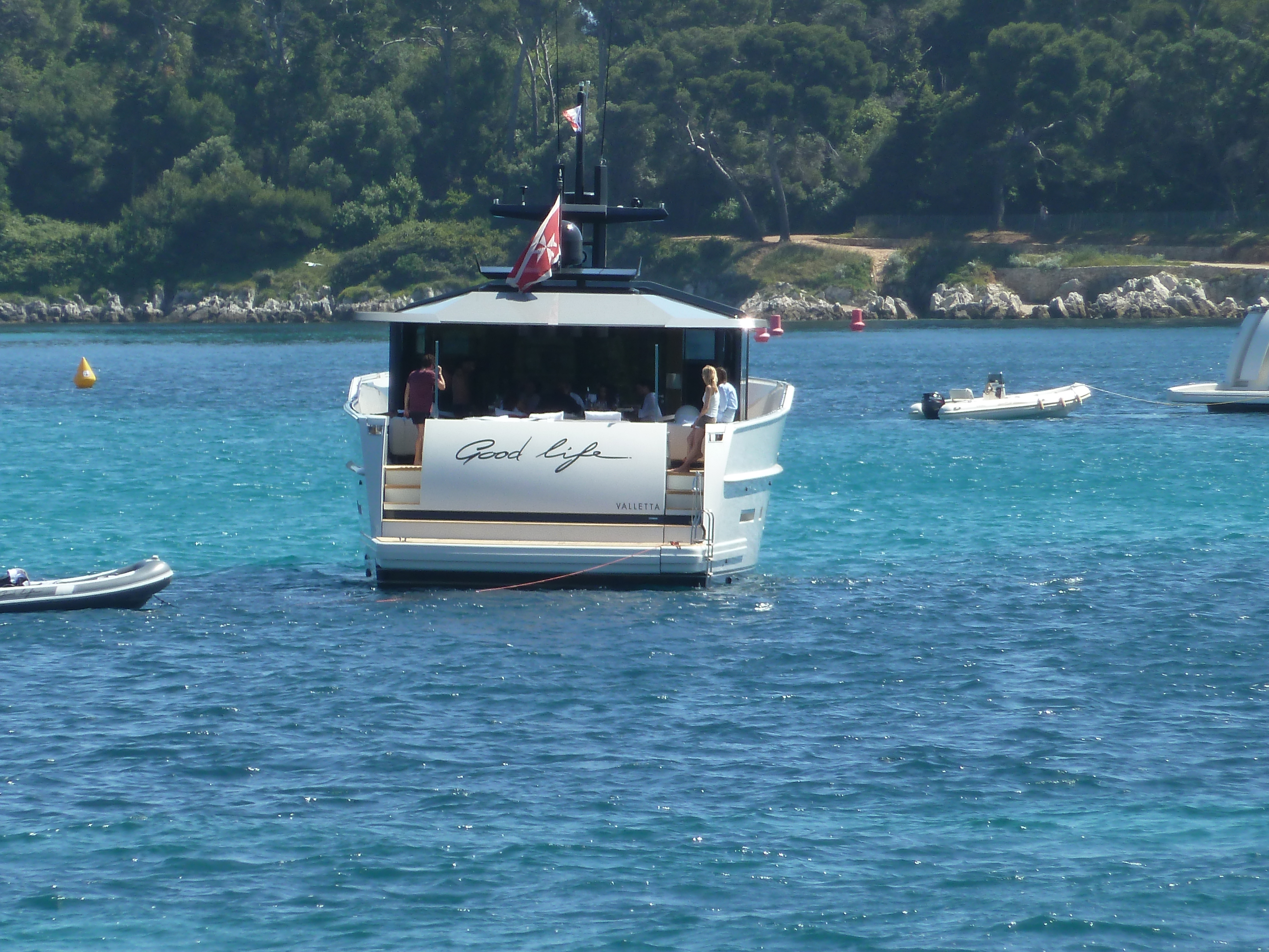 Good_Life_Yacht_iles_Lerins.jpg