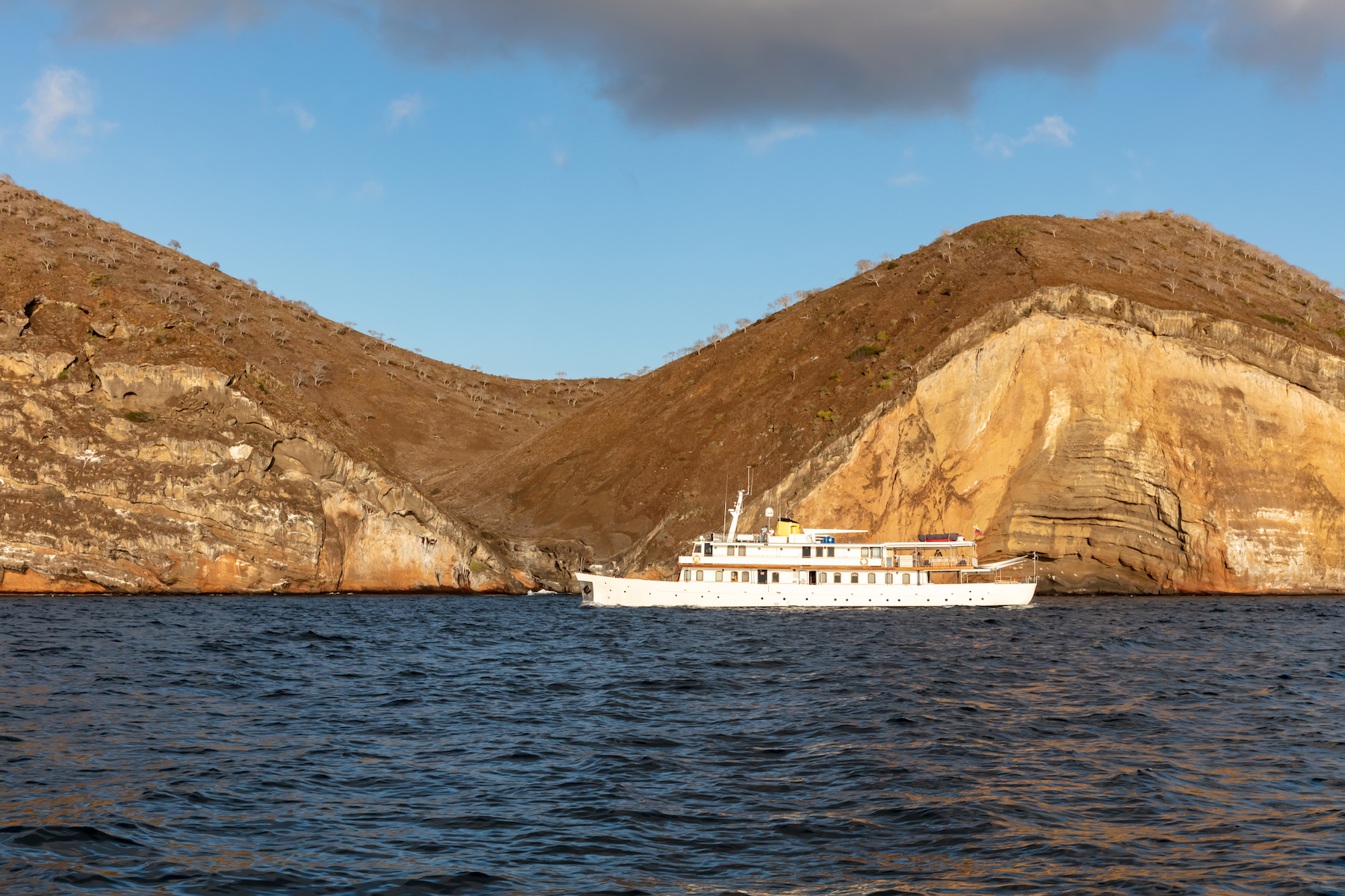 Grace yacht in Galapagos.jpg