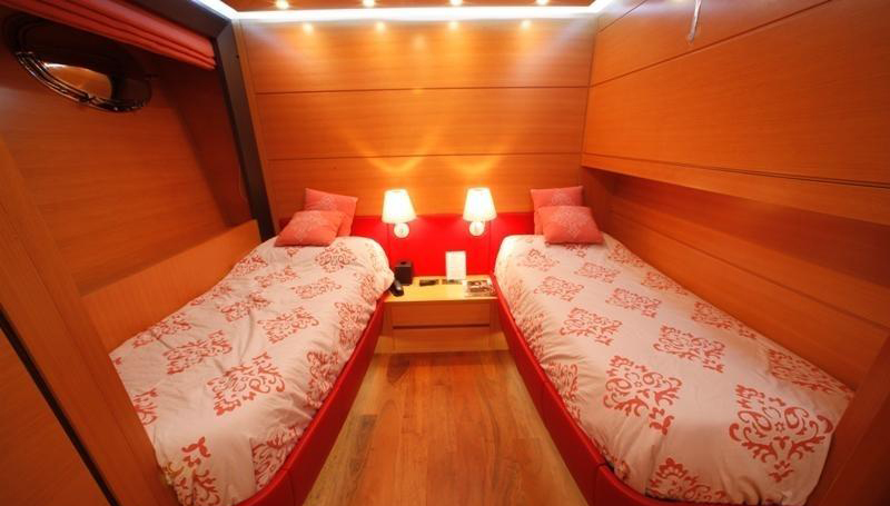 Guest Cabin 00006.jpg