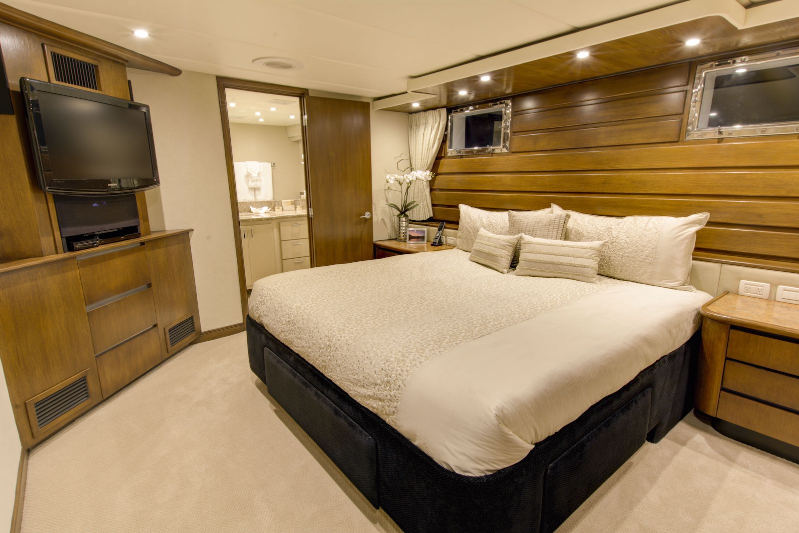 Guest Stateroom 2.jpg