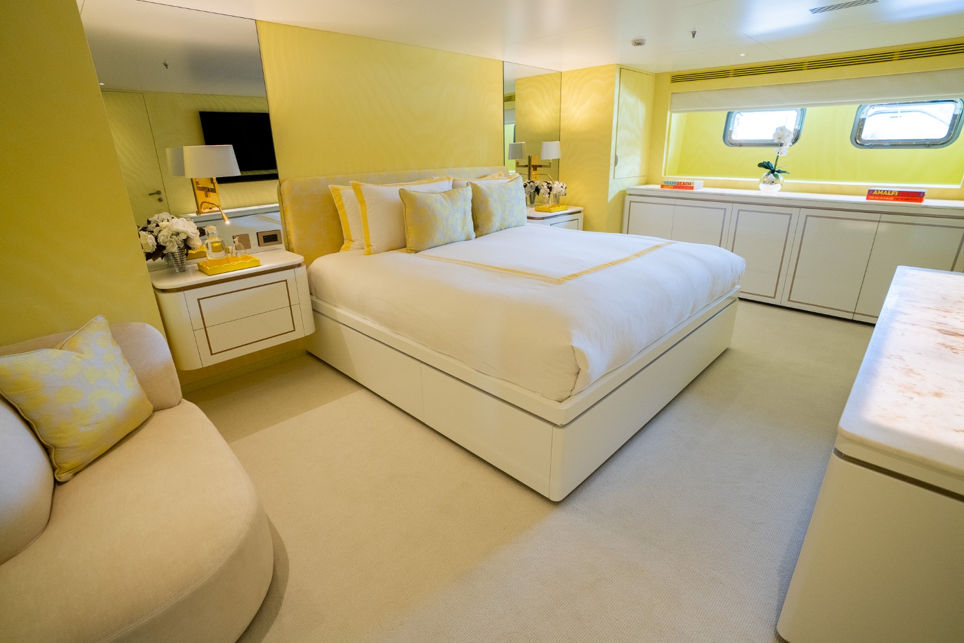 Guest Suite 03.jpg