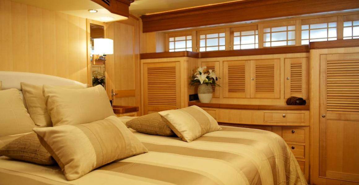 Guest cabin 4.jpg
