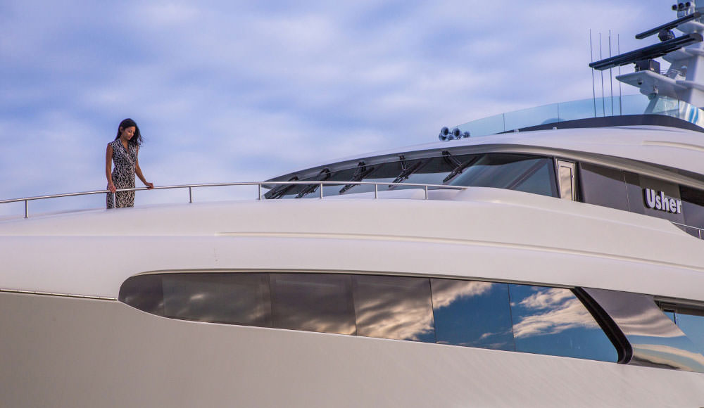 Luxury yacht charter experience 00001.jpg