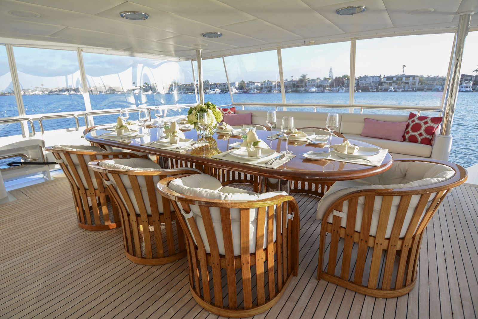 Main Aft Deck 3.jpg