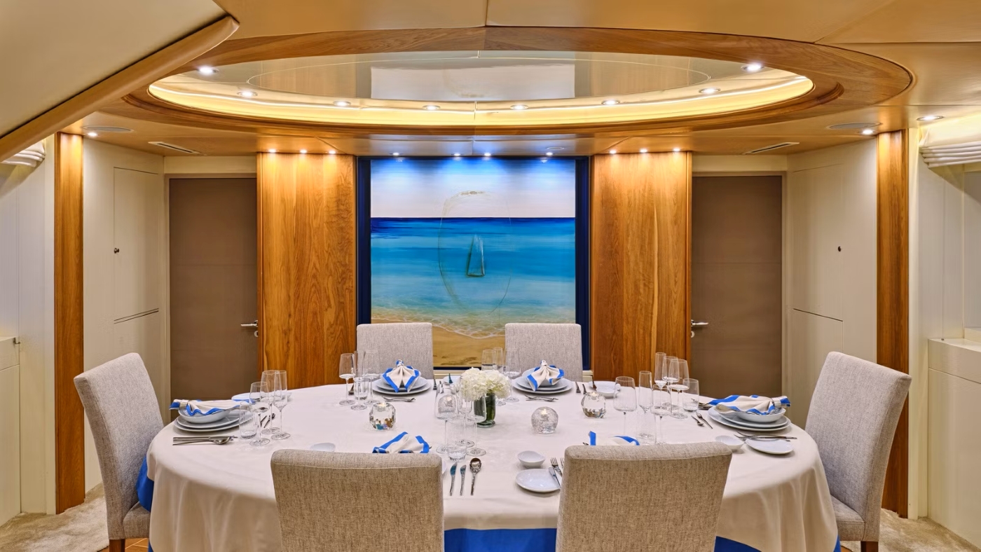 Main Dining .jpg