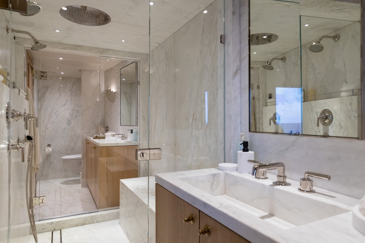 Master Bathroom.jpg