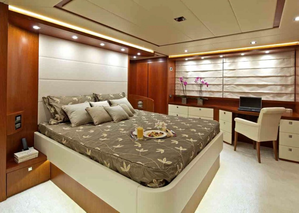 Master cabin 00004.jpg