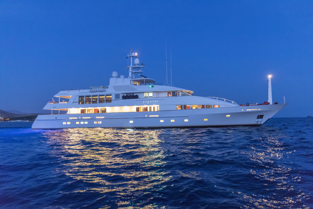 Motor yacht Pegasus.jpg