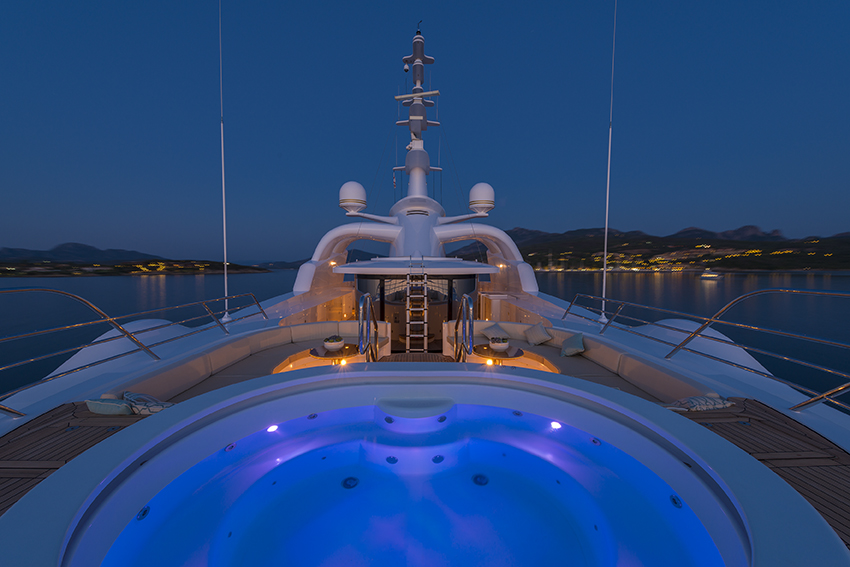 Outdoor area at night 7.jpg