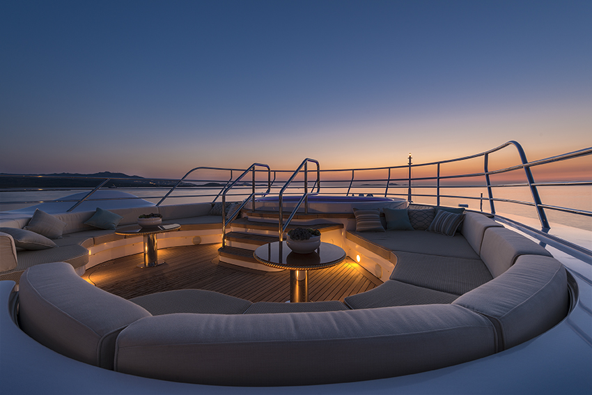 Outdoor area at night 8.jpg