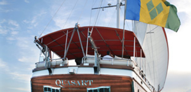 QUASART-yacht-exterior.jpg