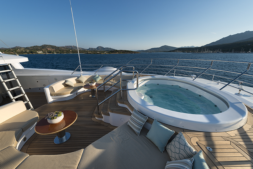 Sundeck 2.jpg